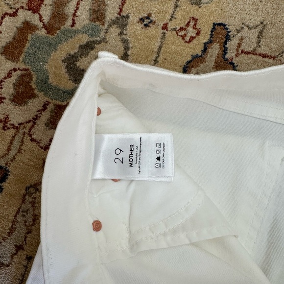 Mother Denim The Weekender Fray Jeans - Picture 10 of 13